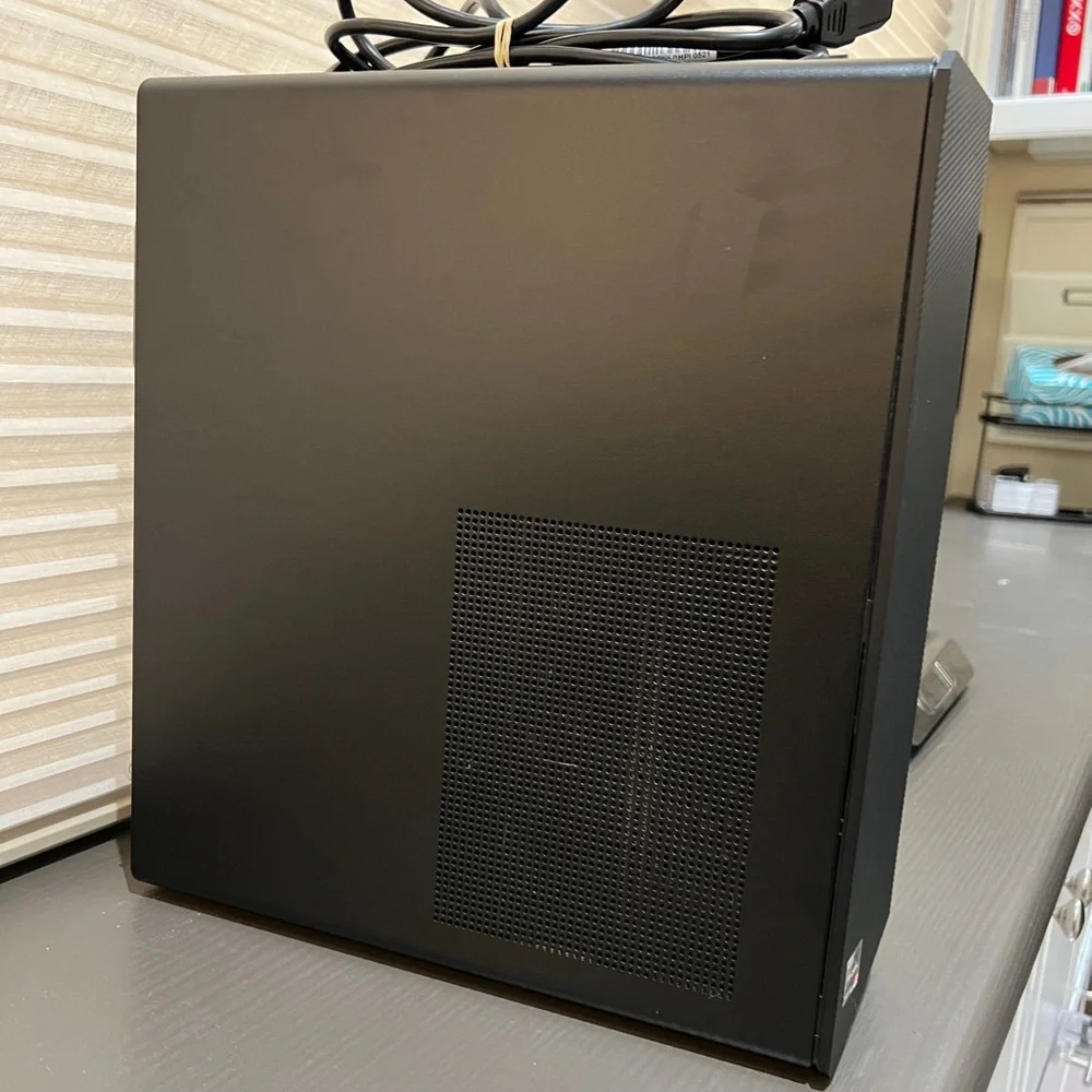 HP Pavilion Black Gaming Desktop Computer TG01-2170m PC 3060 256GB SSD 8GB RAM